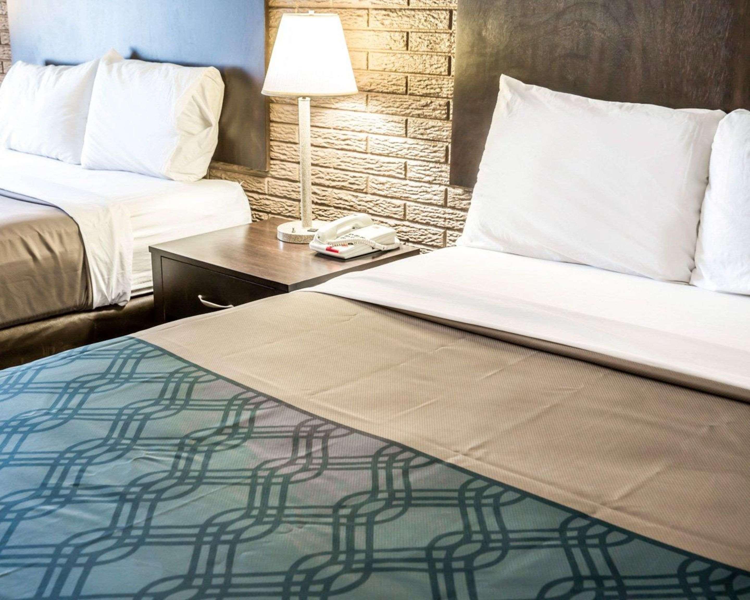 Rodeway Inn & Suites Wilmington North Εξωτερικό φωτογραφία