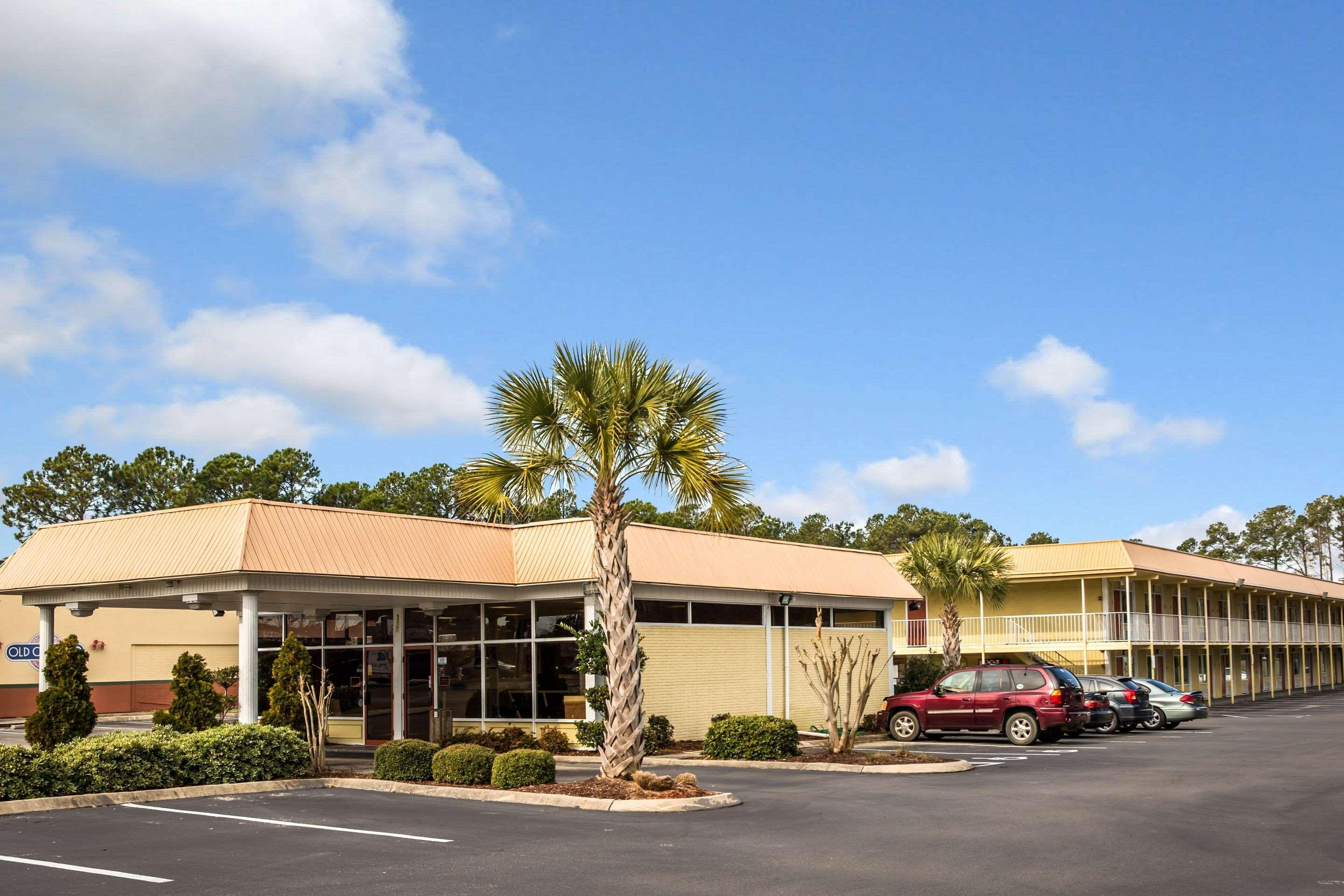 Rodeway Inn & Suites Wilmington North Εξωτερικό φωτογραφία