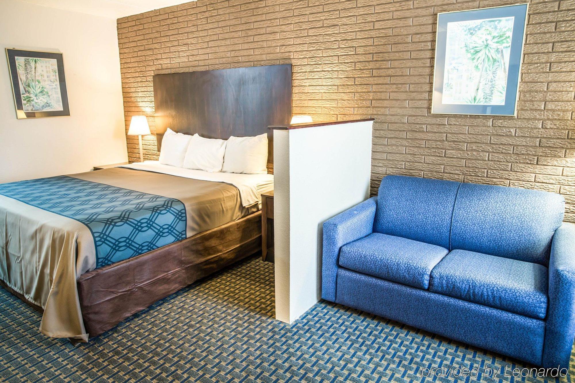 Rodeway Inn & Suites Wilmington North Εξωτερικό φωτογραφία
