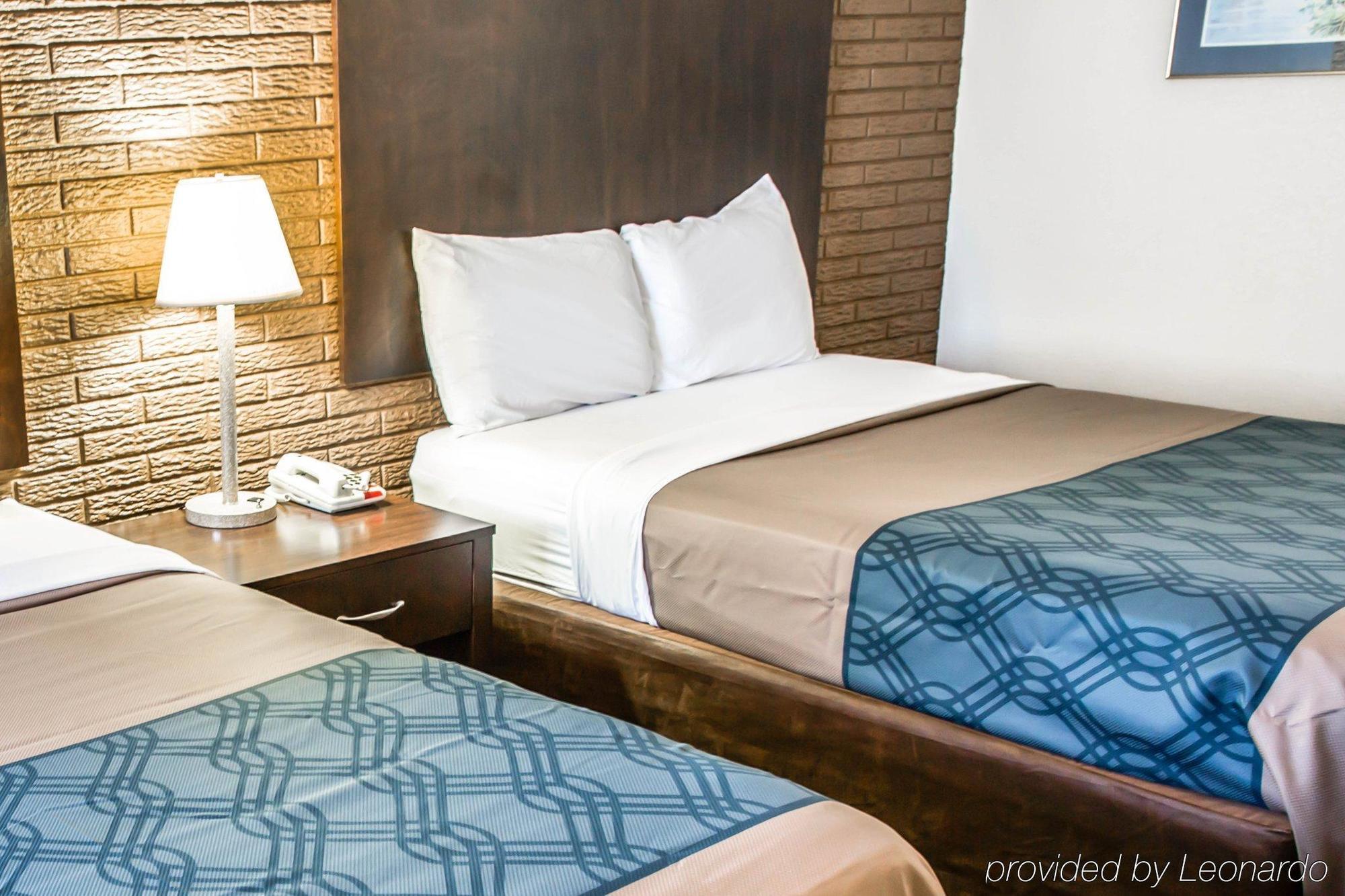 Rodeway Inn & Suites Wilmington North Εξωτερικό φωτογραφία